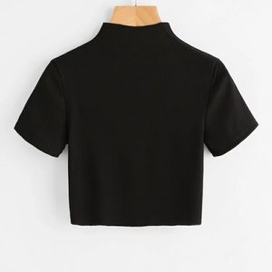Ribbed high neck cropped tee